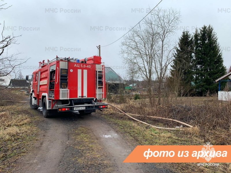 Пожарно-спасательное подразделение Ленинградской области ликвидировало пожар в Киришском районе